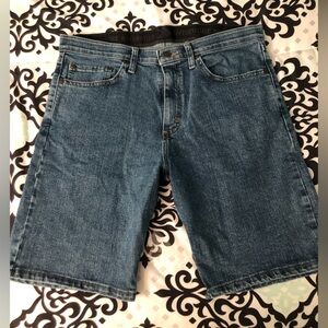 Wrangler Men’s Authentics Relaxed Denim Jean Short waist 33 LIKE NEW